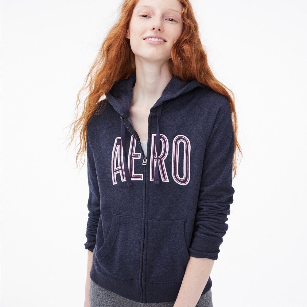 Aeropostale Zip-Up hoodie: New with tags. Size (M)